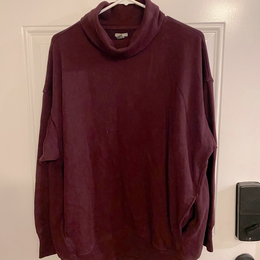 Aerie Turtleneck Sweatshirt with Pockets | Size M